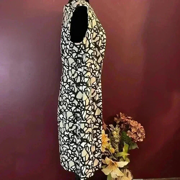 Alyx Sleeveless Dress Size 16 - Picture 4 of 9